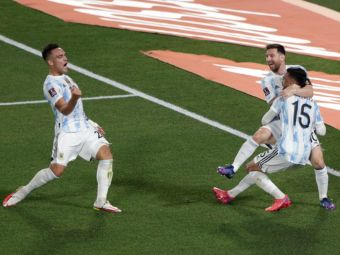 
	Golul care l-a lăsat fără reacție pe portarul Uruguay-ului. Reușita spectaculoasă a lui Messi l-a lăsat fără replică
