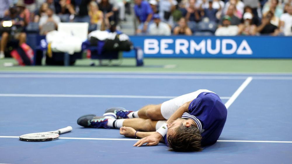 Omul care l-a distrus pe Djokovic în finala US Open, Medvedev, dărâmat după o înfrângere șocantă, cu Dimitrov, la Indian Wells_2