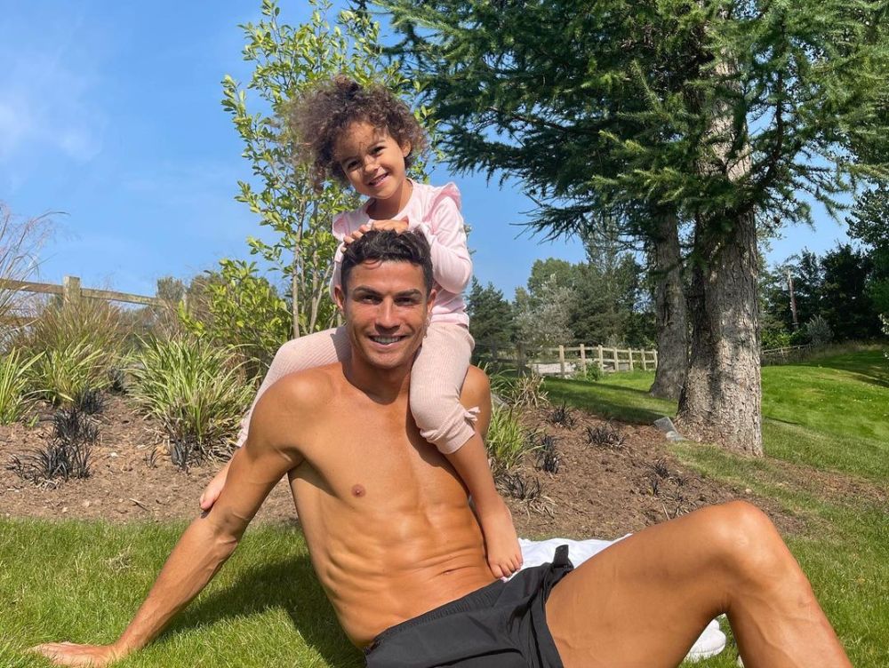 Cristiano Ronaldo, cadou de 125.000 de euro pentru iubita sa: „Nu mai am cuvinte!”_5