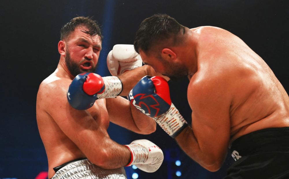 Christian Ciocan, abandon în lupta cu Hugh Fury! Boxerul român nu a mai putut continua lupta _3