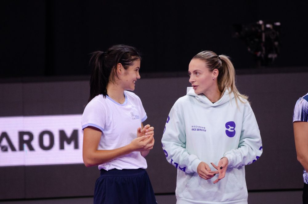Nu au împreună 40 de ani! Emma Răducanu (18 ani) și Kostyuk (19 ani) se bat pentru o semifinală cu Simona Halep la Cluj_6