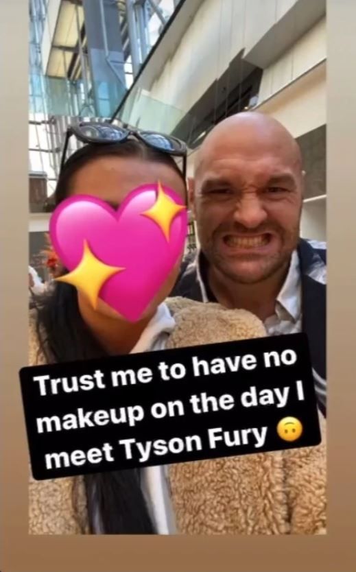 Au cerut un selfie și le-a oferit experiența vieții! Tyson Fury a petrecut cu două femei în timp ce nevasta era acasă_2