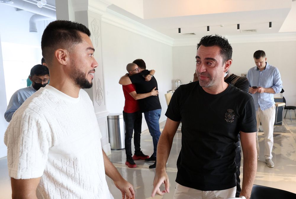 Moment emoționant! Xavi și-a luat ”adio” de la jucătorii de la Al-Sadd. Spaniolul nu și-a putut stăpâni lacrimile_1