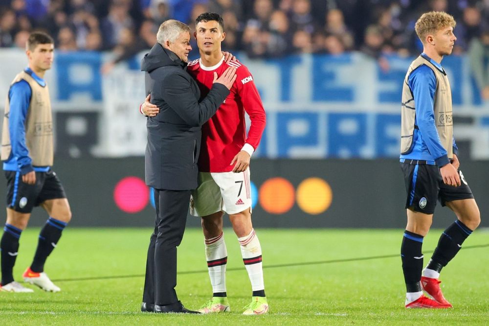 Marius Niculae a dezvăluit de ce nu îl poate suna pe Cristiano Ronaldo, fostul său coleg de la Sporting Lisabona _3