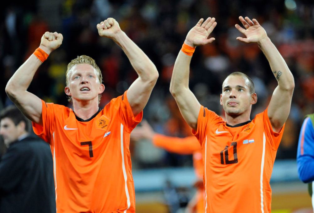 Probleme mari pentru Sneijder și Kuyt! Finaliștii Mondialului din 2010 cu Olanda, investigați într-un dosar cu pariuri ilegale_2