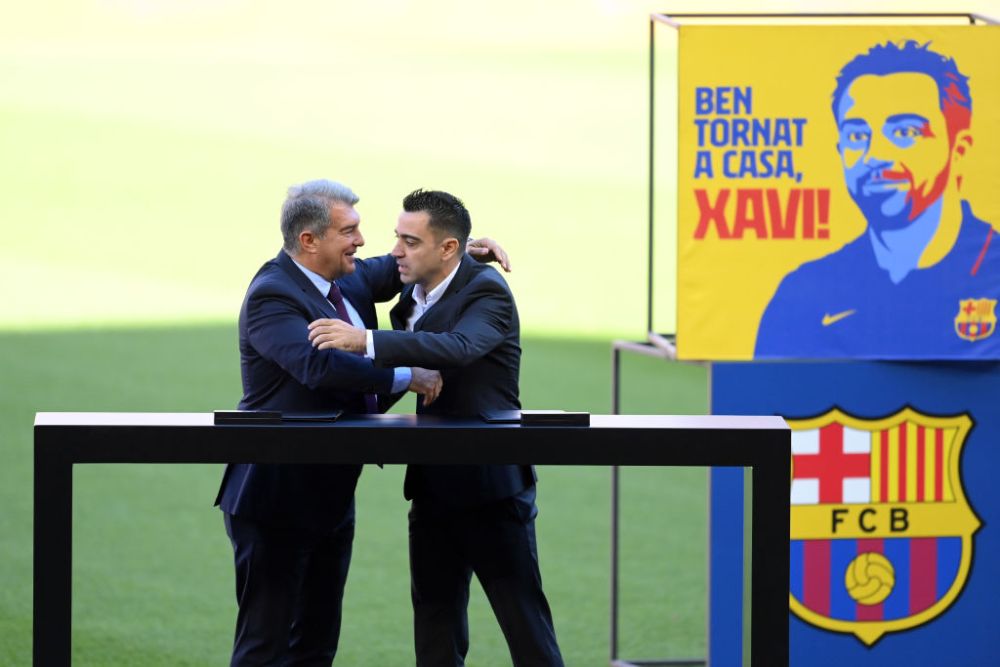Legenda s-a întors acasă: Xavi, prezentat oficial ca noul antrenor al Barcelonei! Fanii i-au scandat numele + primele declarații_2