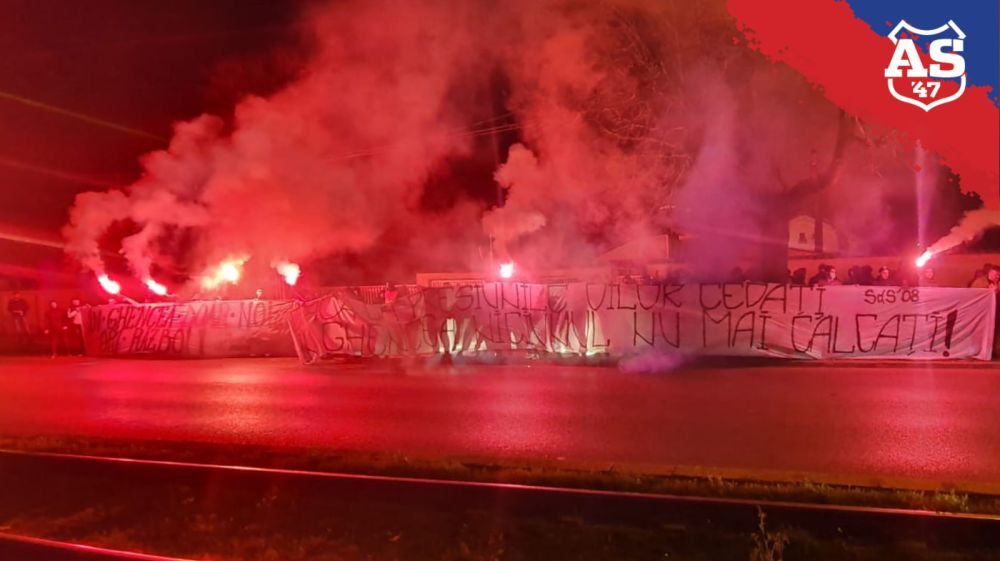 Oficialii Clubului Sportiv al Armatei, avertizați de Peluza Sud: „În Ghencea doar noi, ori război!”_1