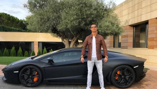 Viața fabuloasă a lui Ronaldo: cea mai scumpă mașină l-a costat mai mult decât cea mai scumpă vilă