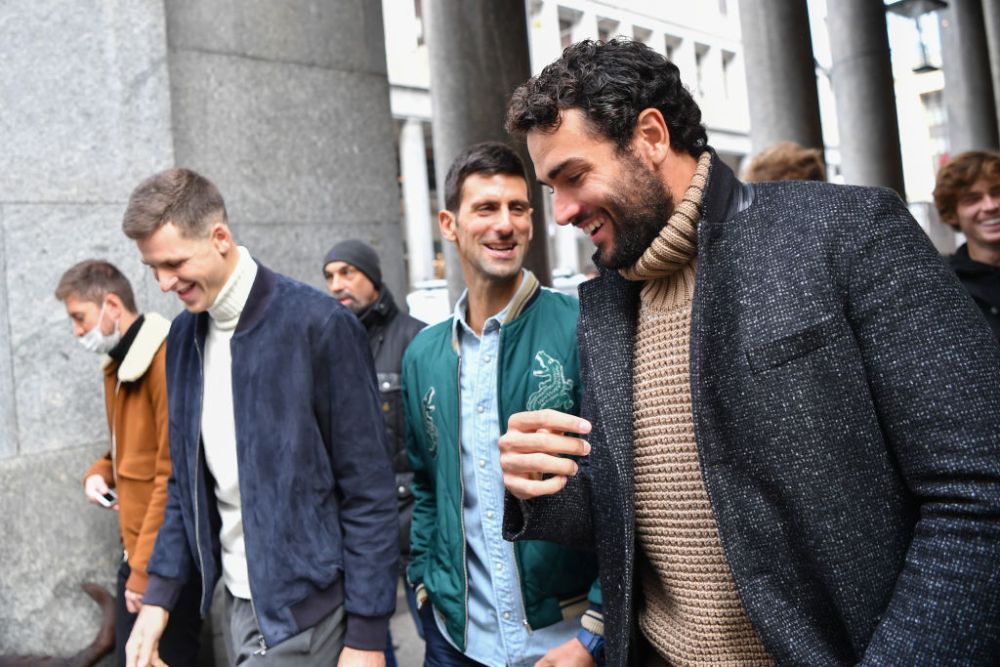 Își trăiește visul de microbist! Novak Djokovic a fost vizitat la Torino de Paolo Maldini și Zlatan Ibrahimovic_3