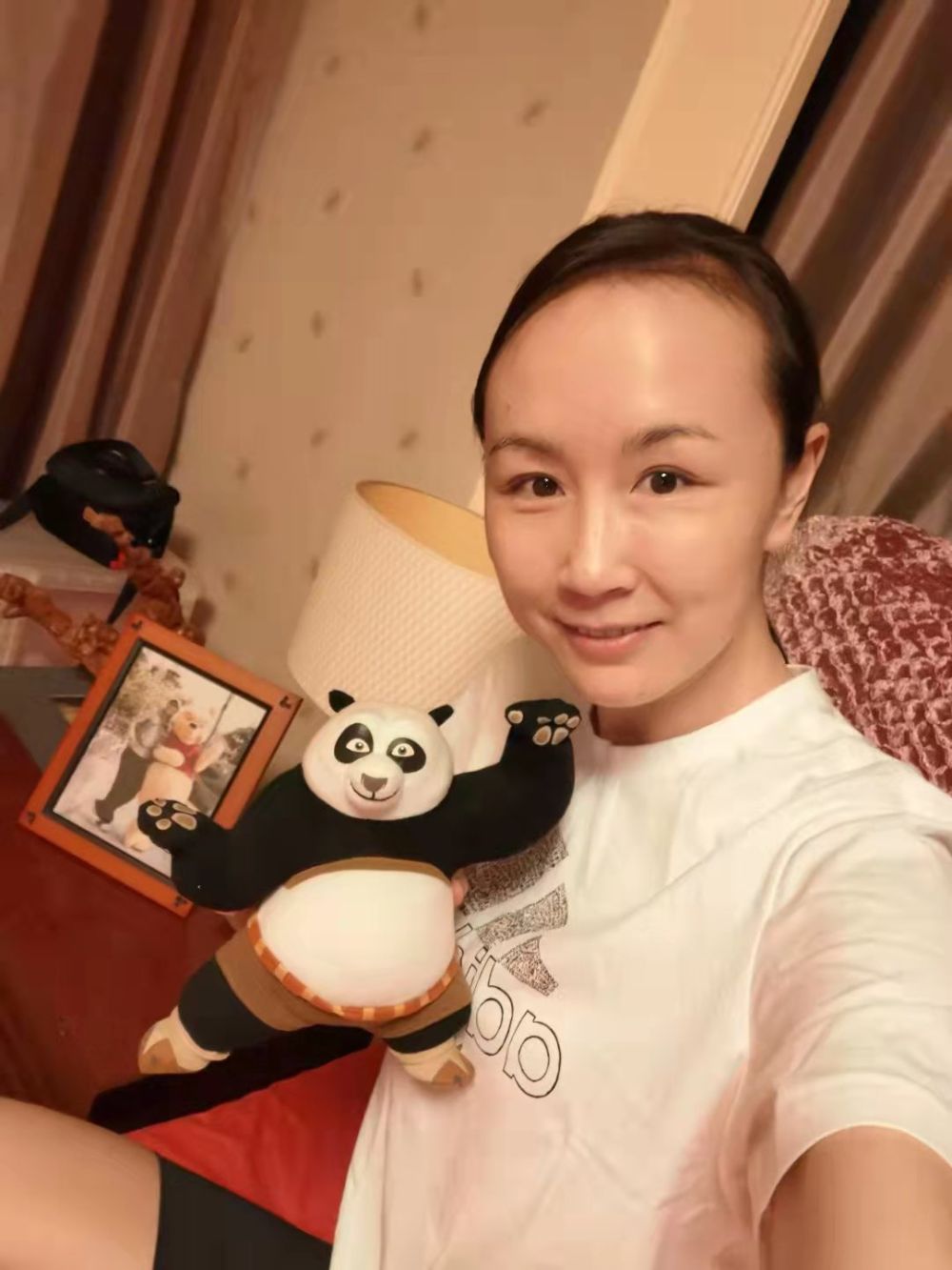 Primele imagini cu Shuai Peng de după dispariție: presa de stat chineză asigură că jucătoarea va ieși în public curând_6