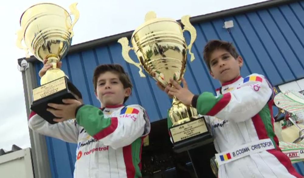 Un puști de 12 ani din România a reușit să câștige titlul mondial la karting, la categoria sa_7