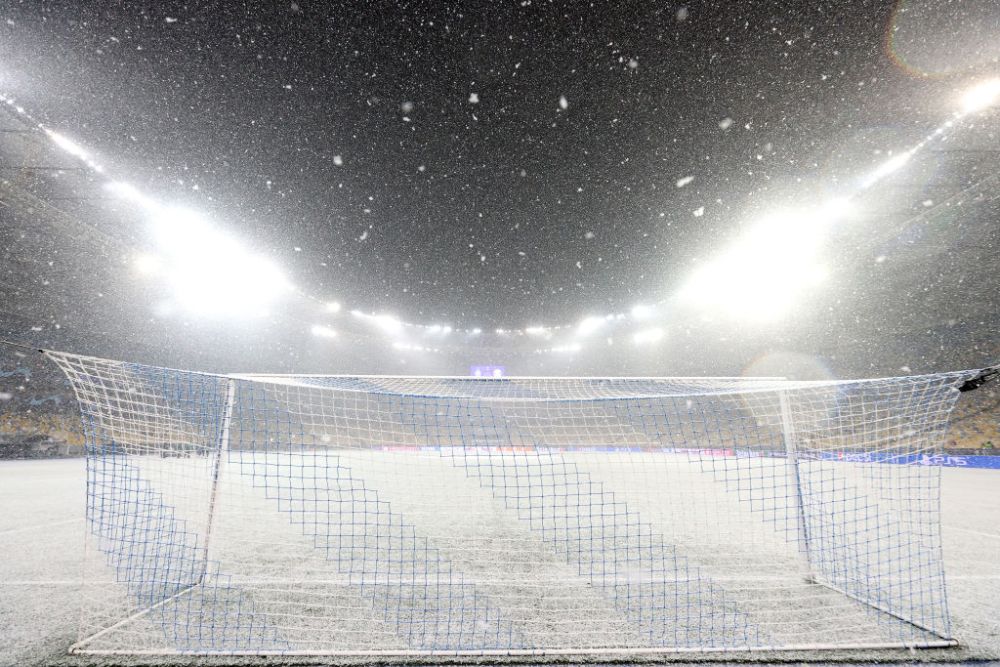 Imagini spectaculoase de la Kiev! Condițiile grele în care echipa lui Mircea Lucescu dispută duelul cu Bayern_2