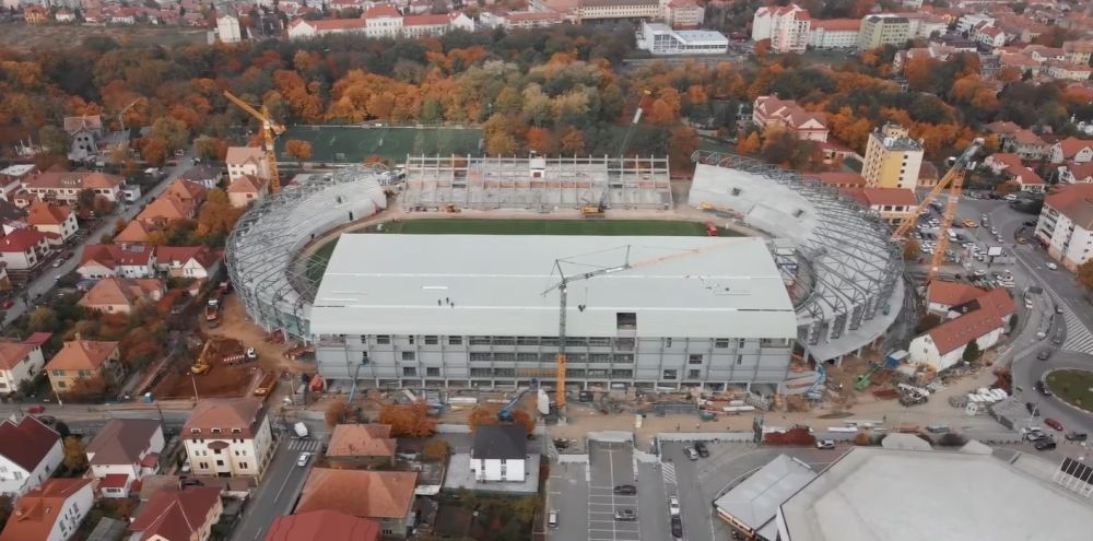 Imagini spectaculoase de la Sibiu! Renovarea stadionului se apropie de final_5