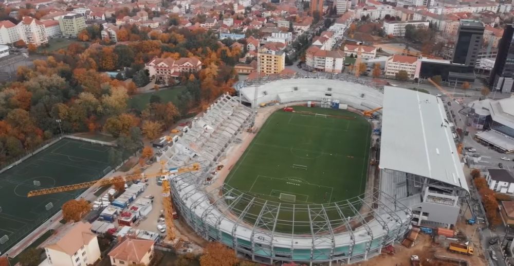 Imagini spectaculoase de la Sibiu! Renovarea stadionului se apropie de final_7