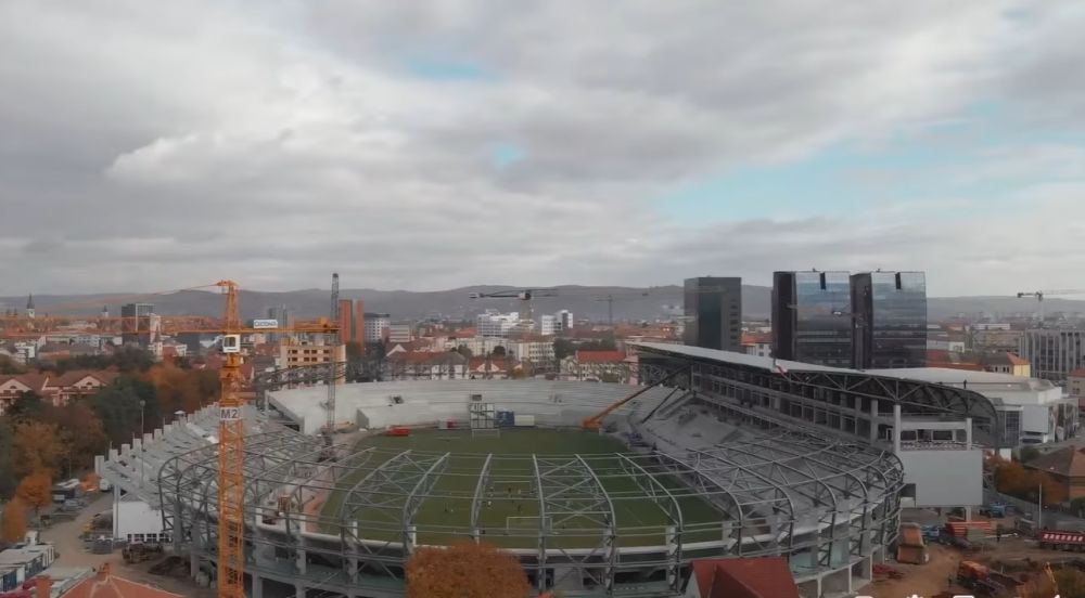 Imagini spectaculoase de la Sibiu! Renovarea stadionului se apropie de final_8