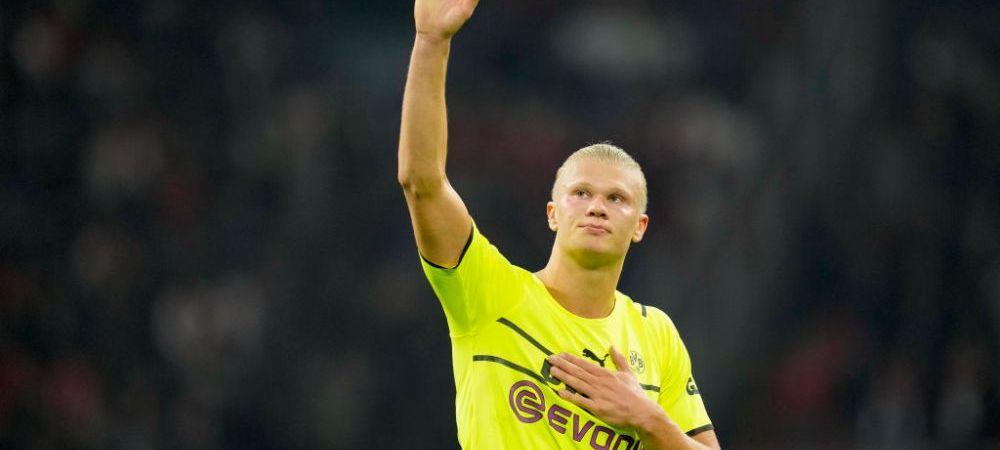 Erling Haaland Adam Hlozek Borussia Dortmund Hugo Ekitike Manchester City