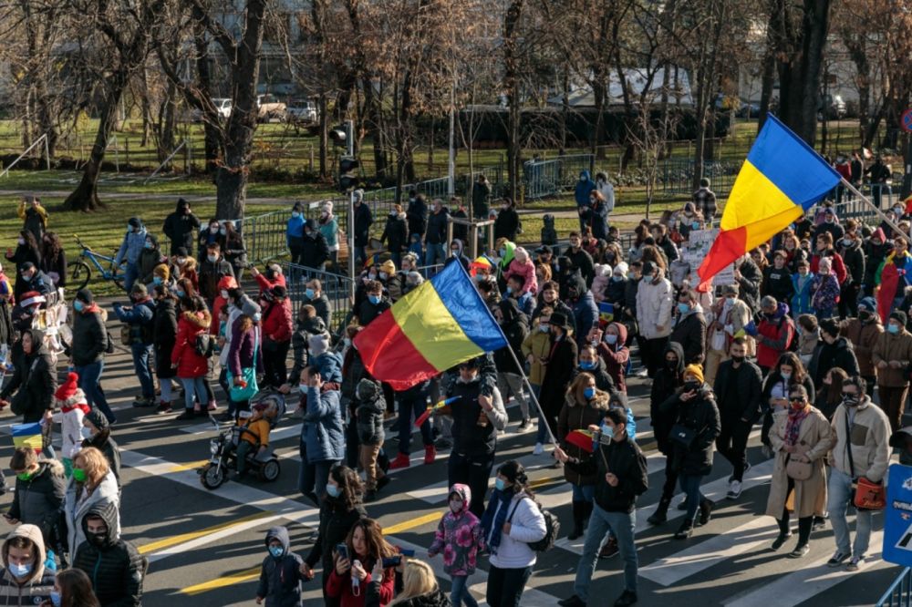 ZIUA NAȚIONALĂ | Care Covid-19? Mii de spectatori au urmărit pe viu parada de Ziua Națională_2