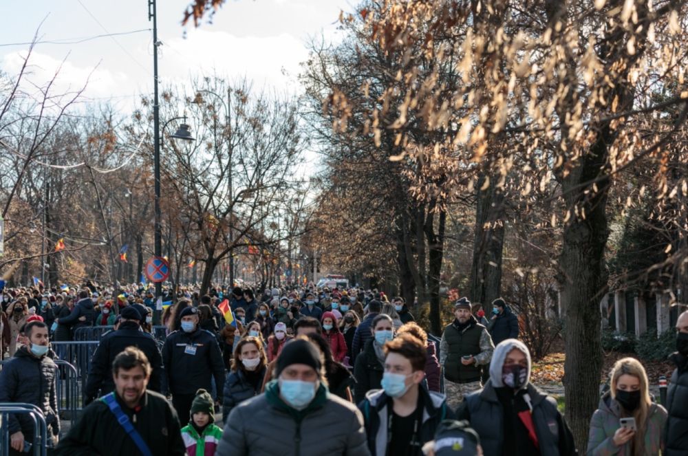 ZIUA NAȚIONALĂ | Care Covid-19? Mii de spectatori au urmărit pe viu parada de Ziua Națională_3