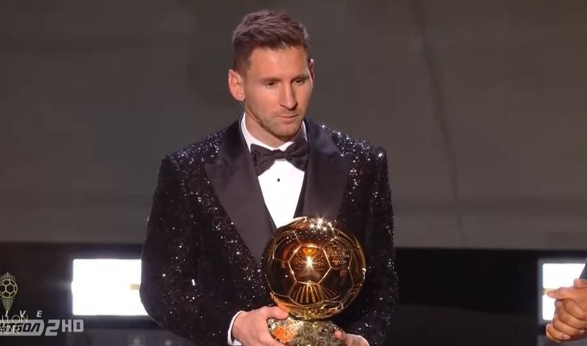 Messi, contestat dur de francezi după primul meci de la câștigarea Balonului de Aur_1
