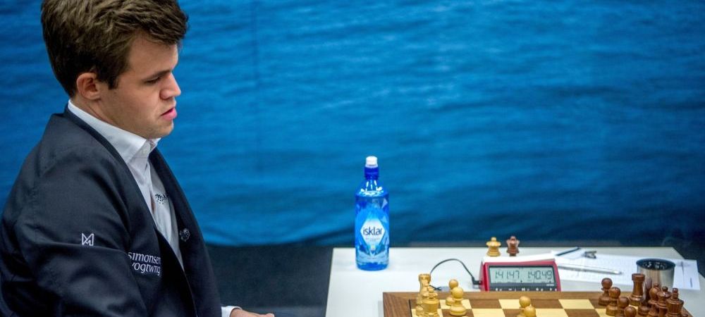 Magnus Carlsen Dubai Ian Nepomniachtchi Sah