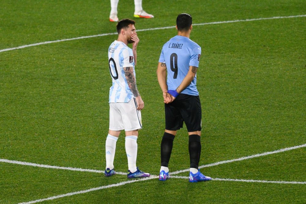 „Mi-a spus că suferă mult!” Suarez dezvăluie ce i-a mărturisit Leo Messi legat de transferul în Franța _5
