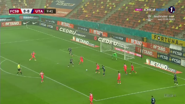 FCSB - UTA Arad 2-1 | Roș-albaștrii câștigă cu ajutorul a două penalty-uri suspecte _4