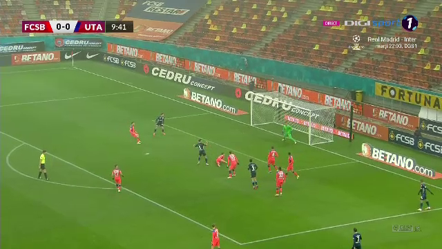 FCSB - UTA Arad 2-1 | Roș-albaștrii câștigă cu ajutorul a două penalty-uri suspecte _5