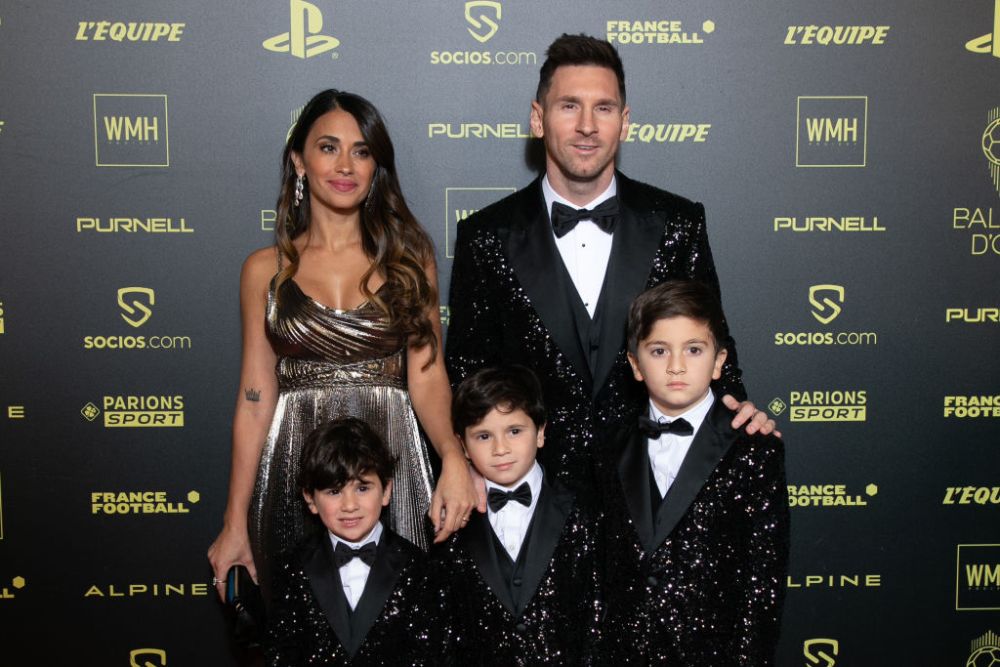 Antonela l-a 'dat de gol' pe Messi! Care este piesa care îl ține lipit de televizor pe starul lui PSG_6