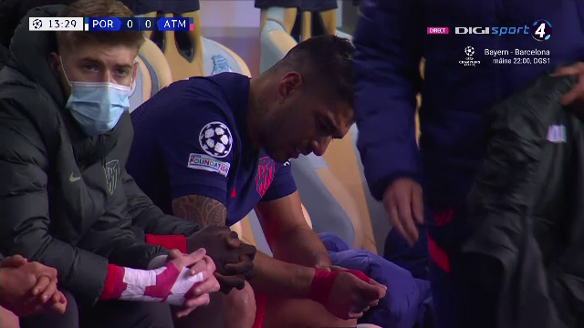 13 cu ghinion pentru Suarez! Uruguayanul a părăsit terenul în lacrimi după ce s-a accidentat, cu Porto_3
