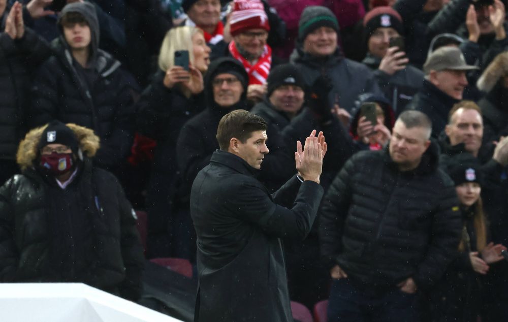 A erupt Anfield! Aplauze în picioare la revenirea lui Steven Gerrard pe stadionul lui Liverpool_12