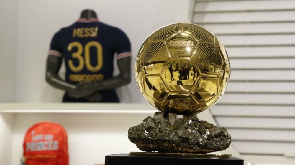 PSG, echipament special pentru Messi, după ce argentinianul a cucerit Balonul de Aur_1