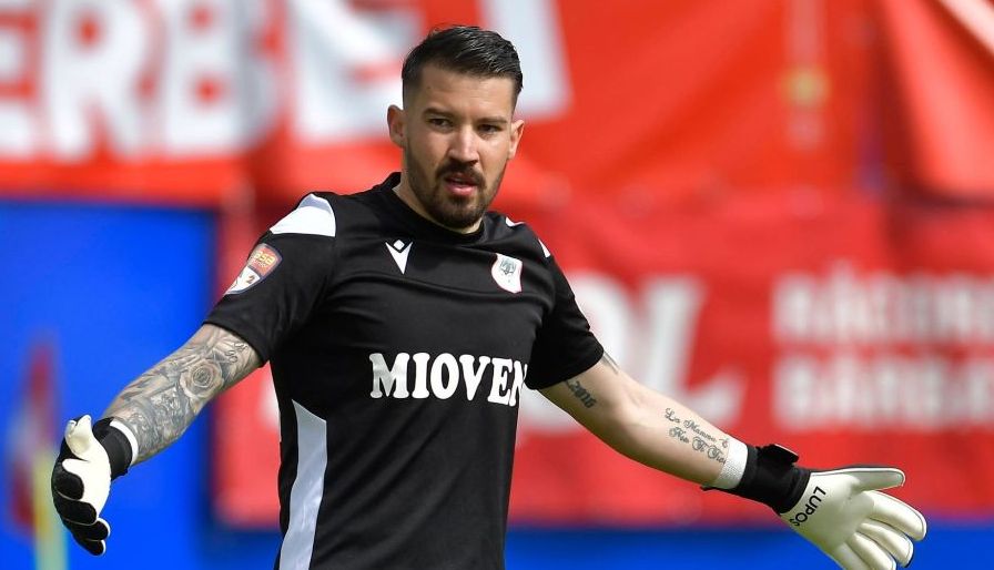 Portarul Mioveniului a intrat în direct pentru a explica golul bizar încasat cu CFR Cluj: „Știu că a fost un gol ușor”_2