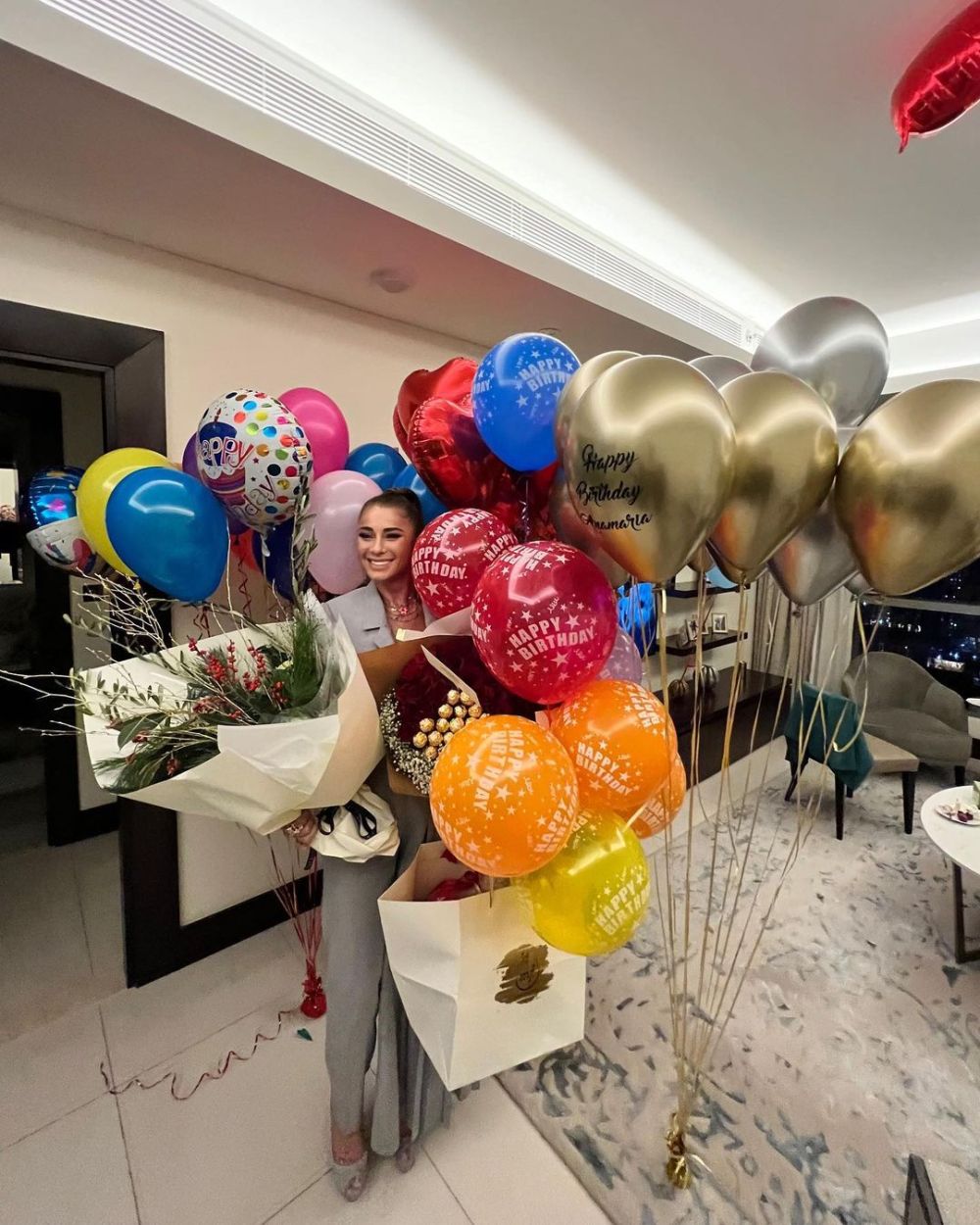 Anamaria Prodan, aniversare luxoasă la Burj Al Arab. A sărbătorit alături de prieteni într-un decor impresionant_1