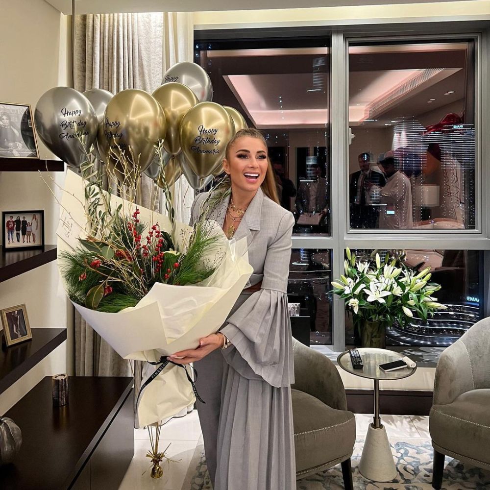 Anamaria Prodan, aniversare luxoasă la Burj Al Arab. A sărbătorit alături de prieteni într-un decor impresionant_4