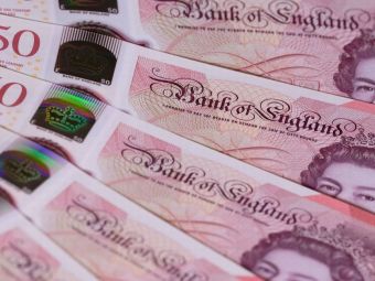 
	Un român, condamnat în Anglia, după ce fusese prins cu bancnote false în valoare de peste un milion de lire sterline!
