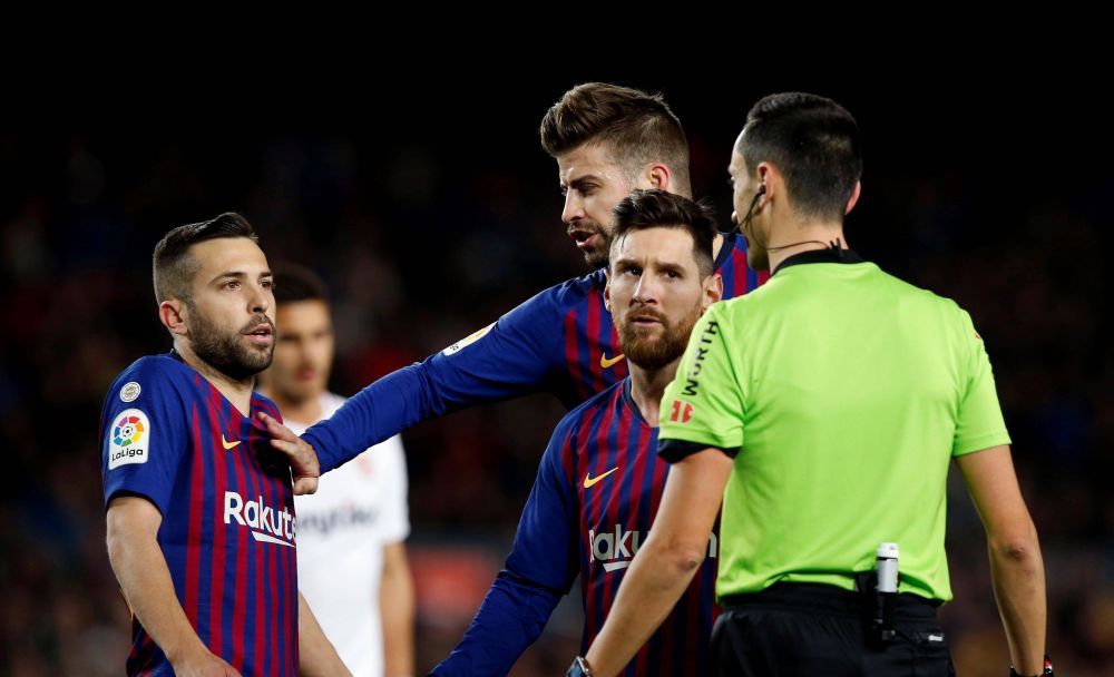 Ruptură totală între Messi și unul dintre 'greii' Barcelonei! Jucătorul cu care argentinianul nu mai vorbește _1