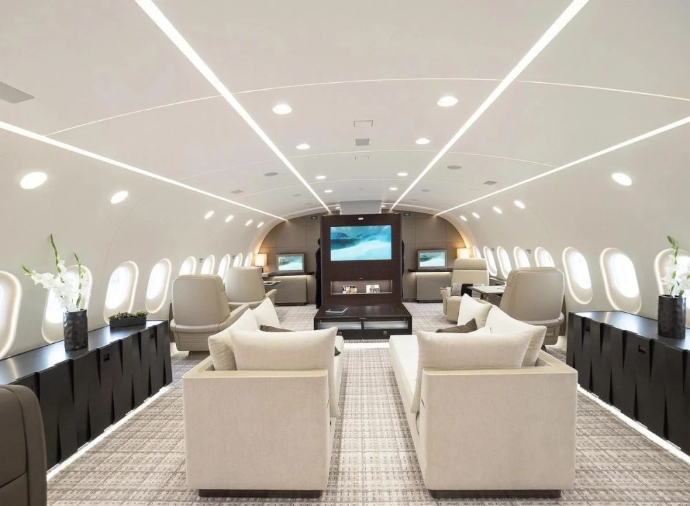 Imagini fabuloase cu avionul privat al lui Abramovich! Cum arată „apartamentul zburător” al șefului de la Chelsea_4