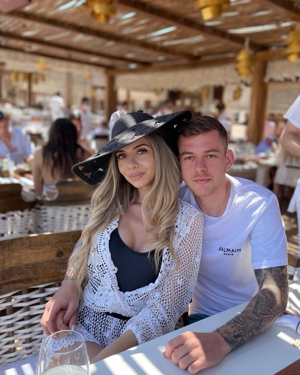 Alexandru Cicâldău, vacanță în Dubai alături de partenera lui. Bianca a făcut senzație cu ținuta sa, de Revelion_34