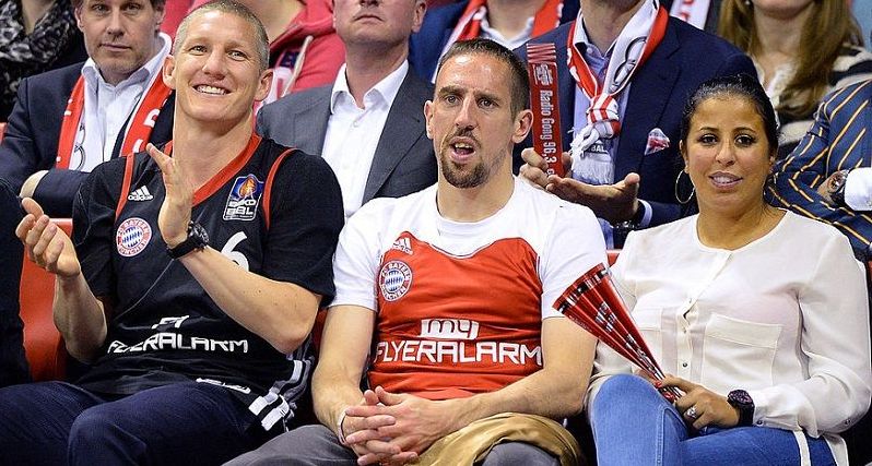 Nu doar impresarii le decid viitorul fotbaliștilor! Soția lui Ribery i-a blocat acestuia transferul la Real Madrid_3
