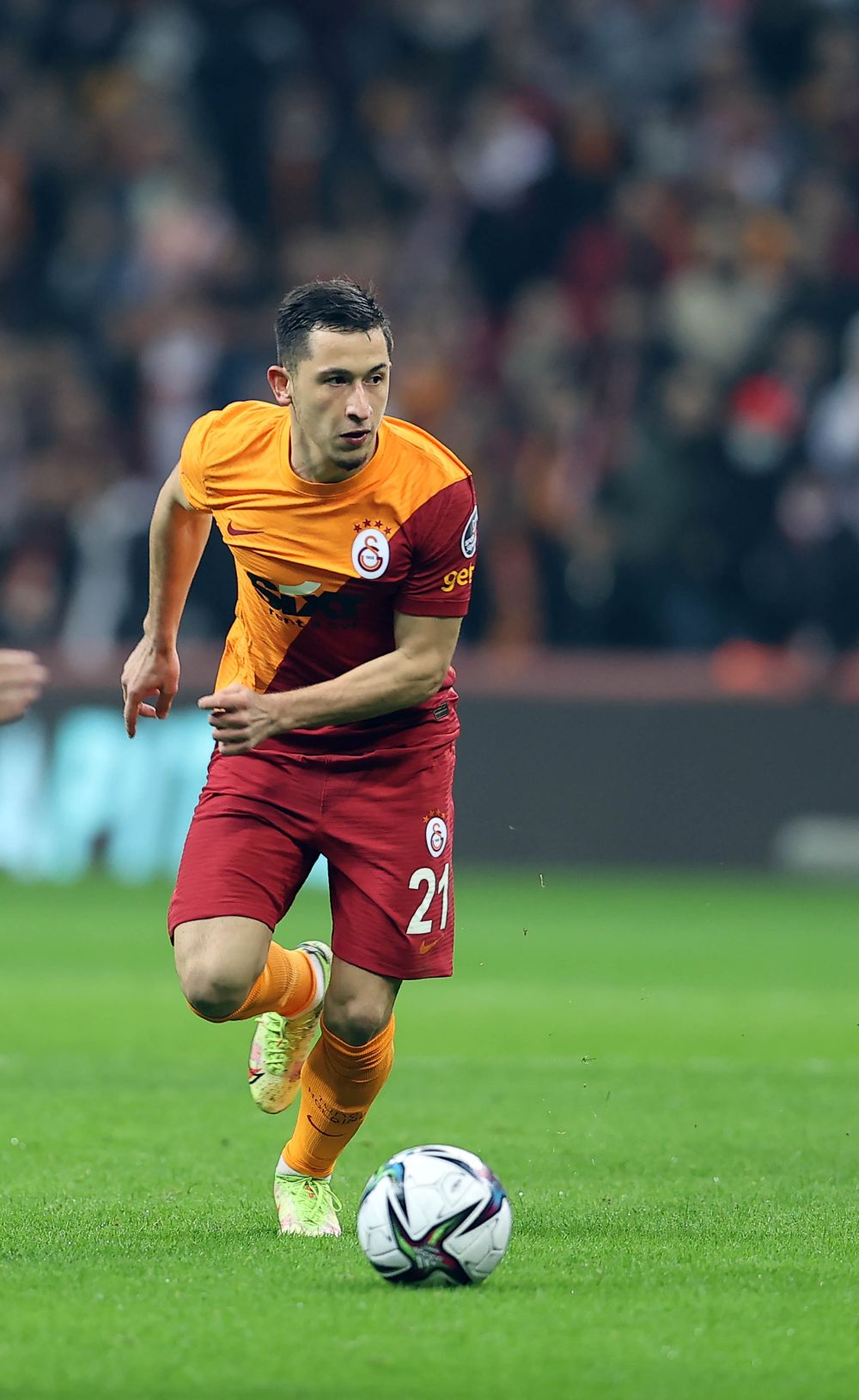 Galatasaray a pierdut în primul meci al anului, fanii s-au înfuriat: „Jos tricourile!” Cicâldău și Moruțan au fost titulari_2