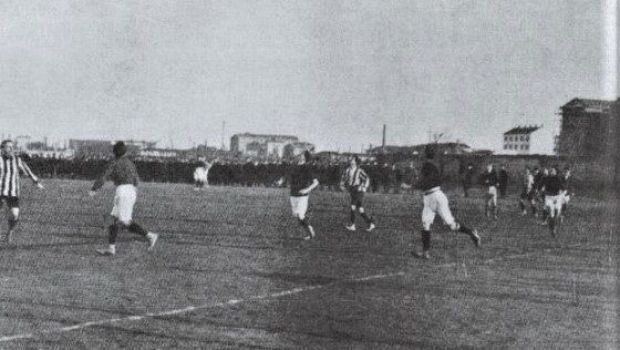 
	14 ianuarie 1912, AC Milan - Juventus 8-1! Înainte de Van Basten a fost Van Hege
