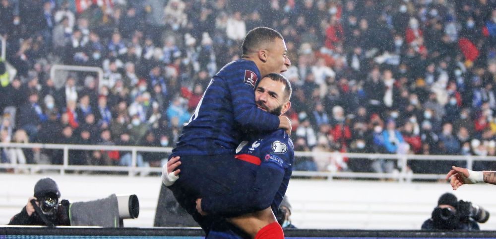 Mbappe sau Benzema? France Football l-a desemnat pe jucătorul francez al anului_1