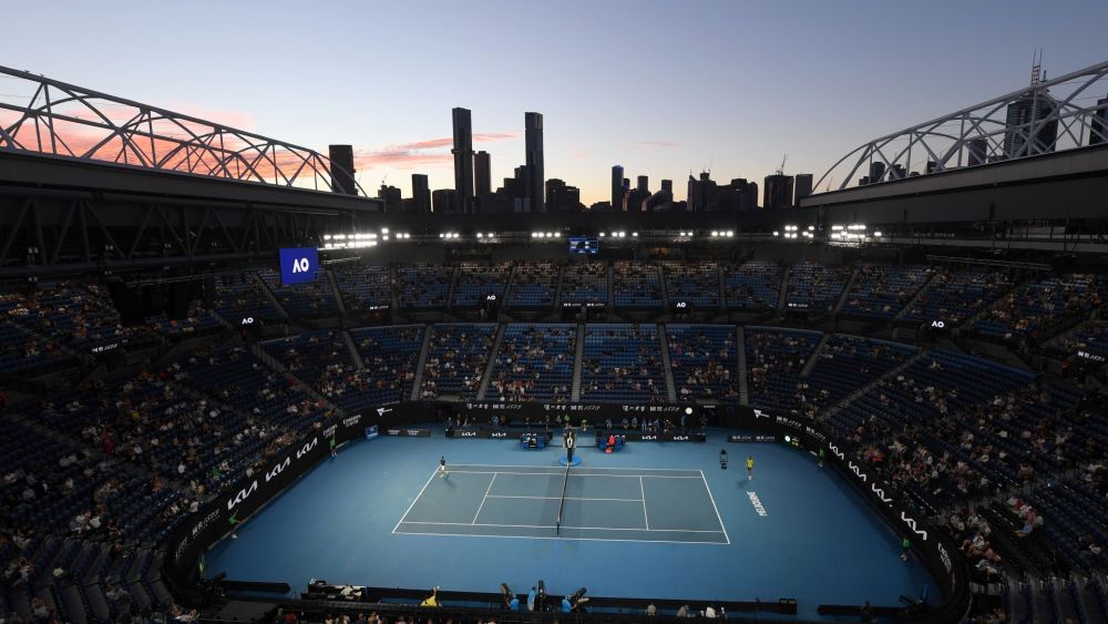 Au tras de timp cât au putut! Organizatorii Australian Open l-au inclus pe Djokovic în programul primei zile a turneului_10