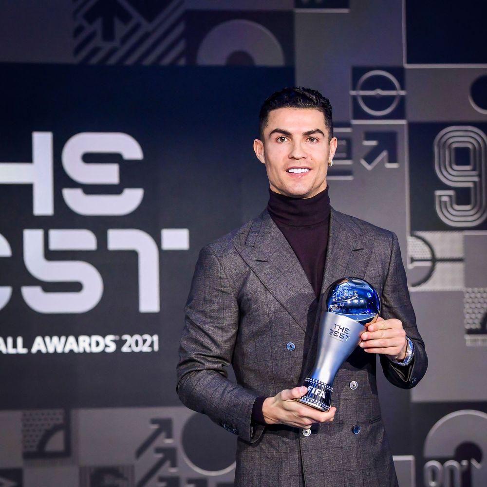 Cristiano Ronaldo, apariție neașteptată la gala FIFA! Starul portughez a fost premiat și a vorbit despre retragere_3