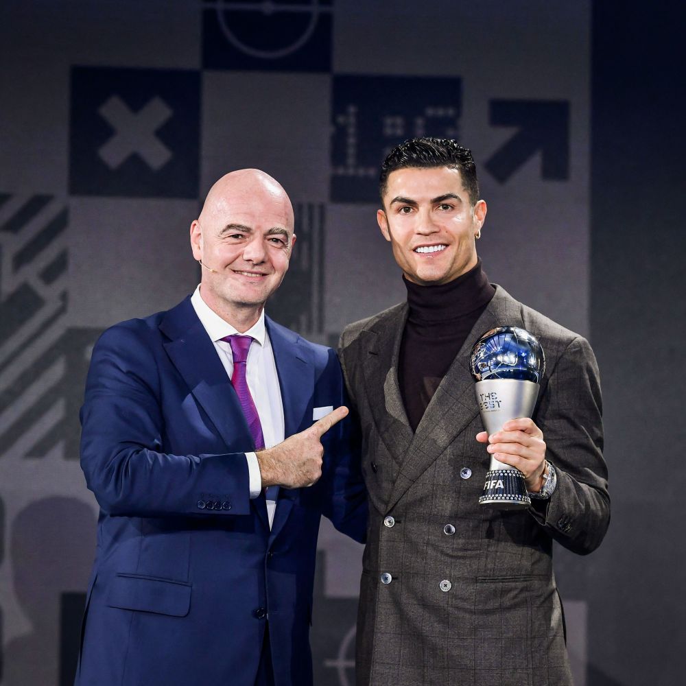 Cristiano Ronaldo, apariție neașteptată la gala FIFA! Starul portughez a fost premiat și a vorbit despre retragere_6