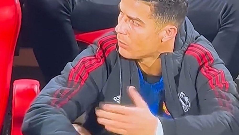 Ronaldo și-a ieșit din fire după ce a fost schimbat: "De ce eu?". Imaginile care spun totul_12