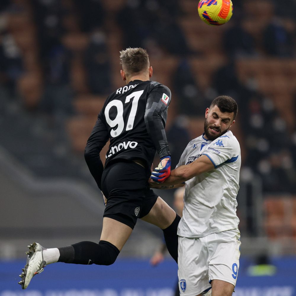 Autogol pentru Ionuț Radu la revenirea în poarta lui Inter! Meci nebun în Cupa Italiei_3