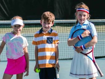 
	(P) Cum îți susții copilul în practicarea tenisului de performanță
