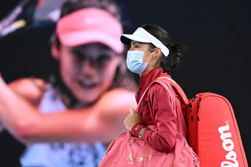 Emma Răducanu, sfătuită să se retragă de la Australian Open, înainte de înfrângerea suferită în turul 2_1