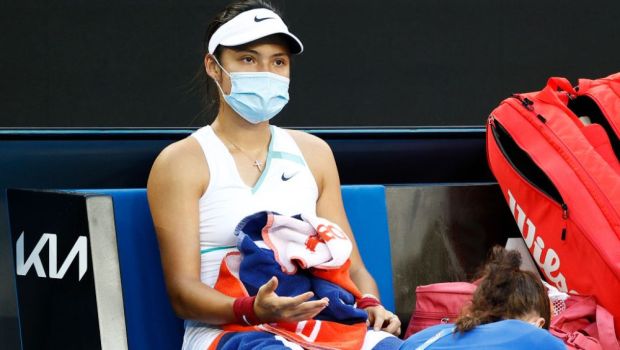 
	Emma Răducanu, sfătuită să se retragă de la Australian Open, înainte de înfrângerea suferită în turul 2
